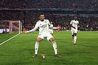 Mbapp� celebra un tanto frente al Bayern en el Allianz Arena.