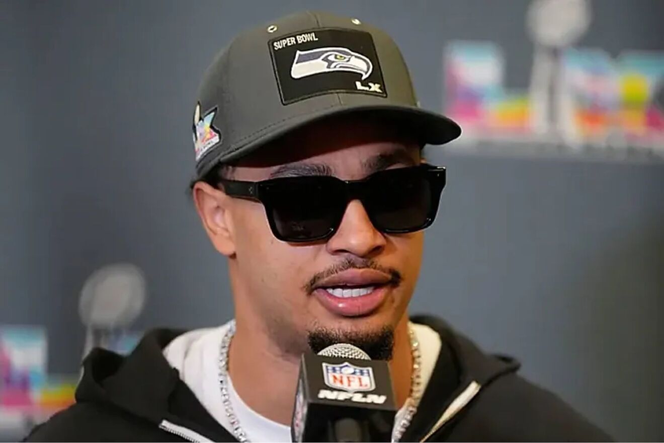 Who is Jaxon Smith-Njigba's girlfriend?