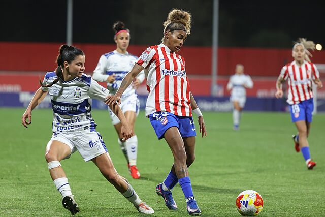 Tenerife y Atl�tico disputar�n la vuelta de las semifinales.