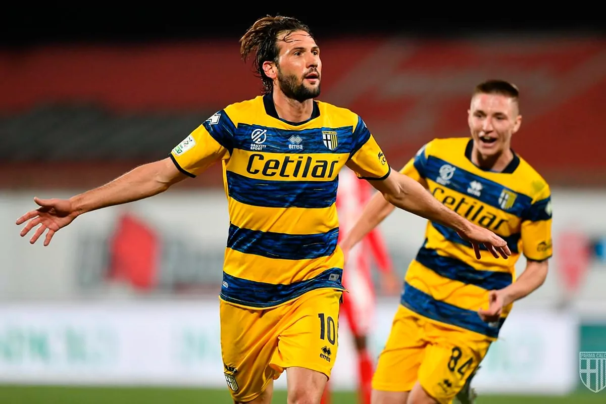 Sevilla FC: Mudo Vázquez: \, image size:1200x800