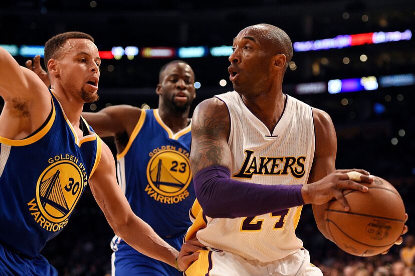 kobe bryant green strike