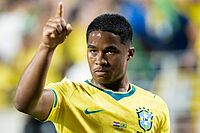 Endrick durante  la victoria frente a Croacia en Orlando.