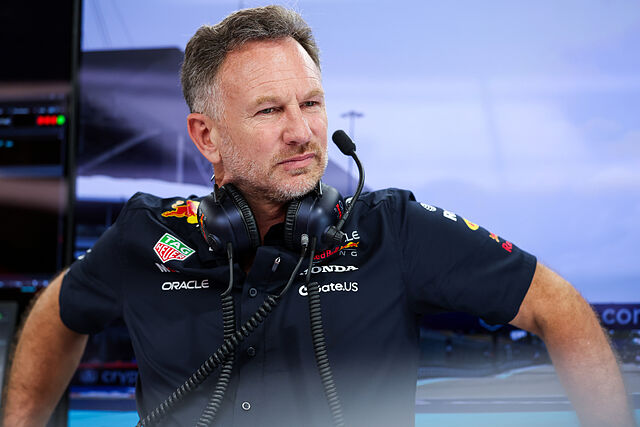 Horner, en el box de Red Bull.