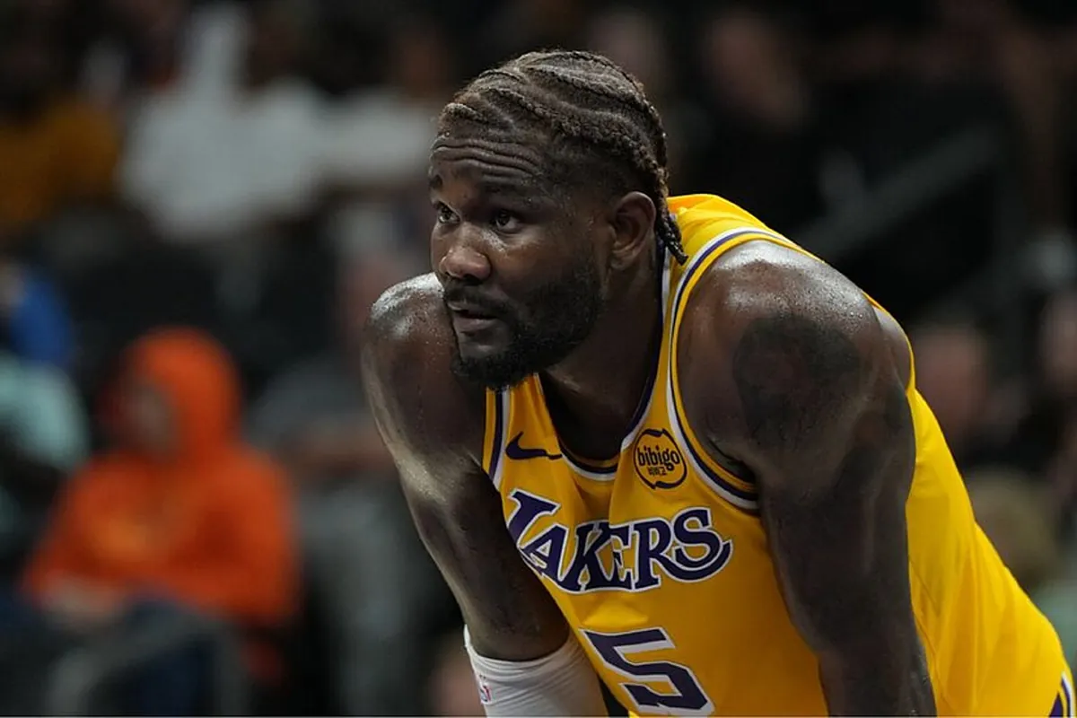 Lakers' Deandre Ayton detained in Bahamas under suspicion of marijuana possession