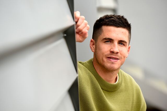 Igor Zubeldia posa en Zubieta para una entrevista con MARCA.