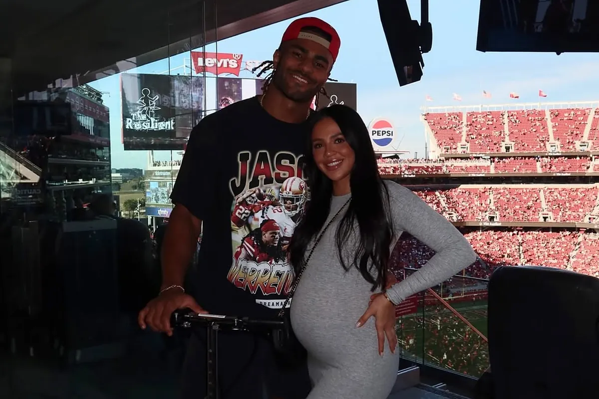 Fred Warner's wife shares honest reaction to 49ers hosting game in Mexico City