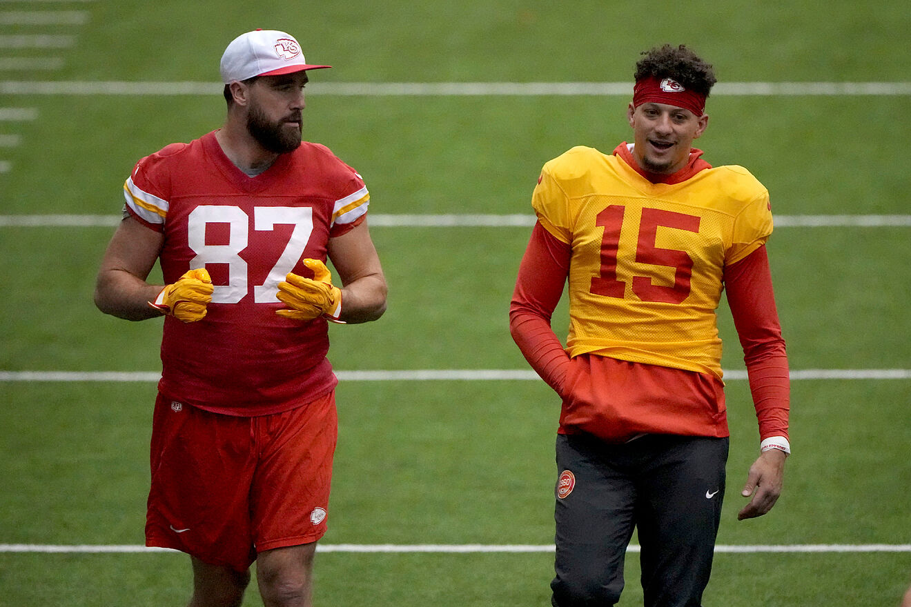 Travis Kelce and Patrick Mahomes