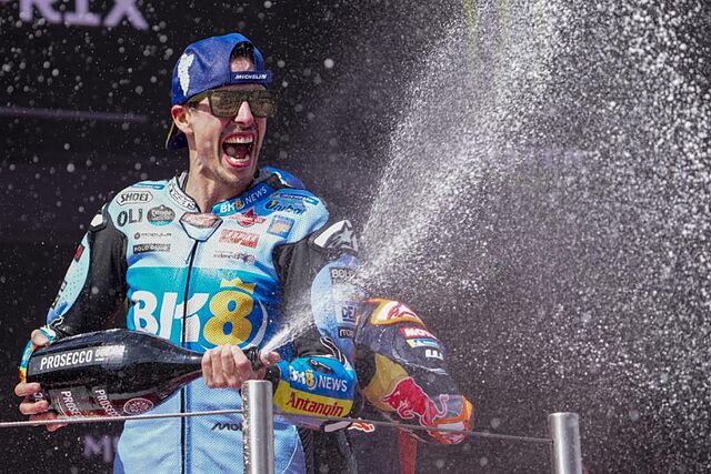 �lex M�rquez, en el podio de Barcelona.