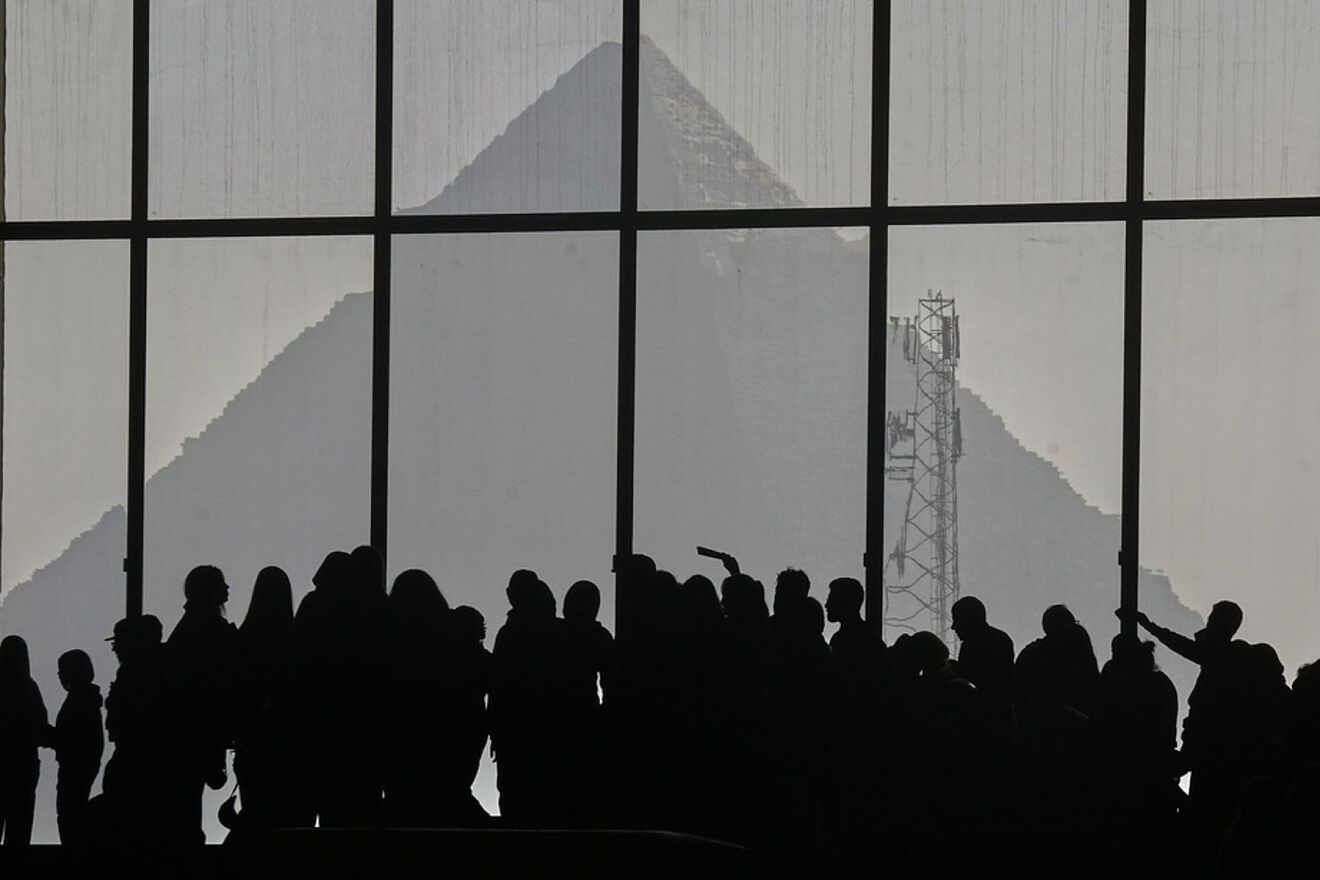 The Great Pyramid of Egypt: How could it have been built?