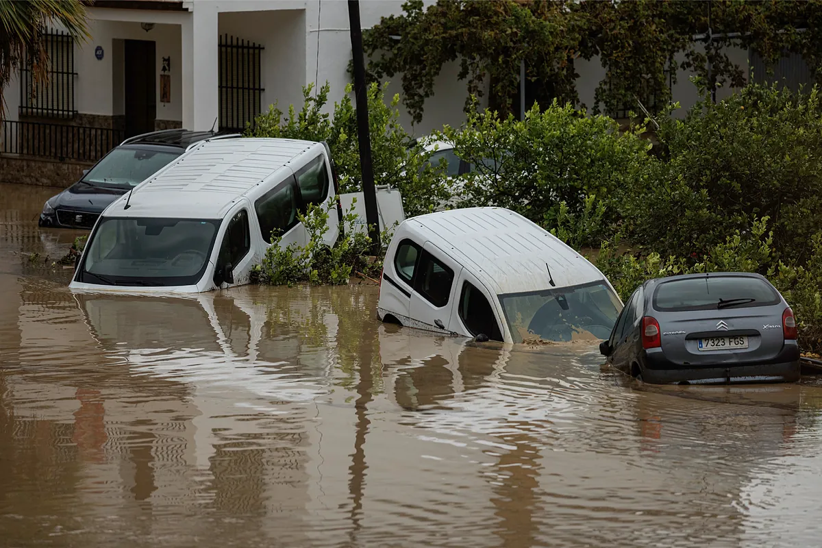 Daños en el coche en caso de DANA: ¿quién se hace cargo de los ...