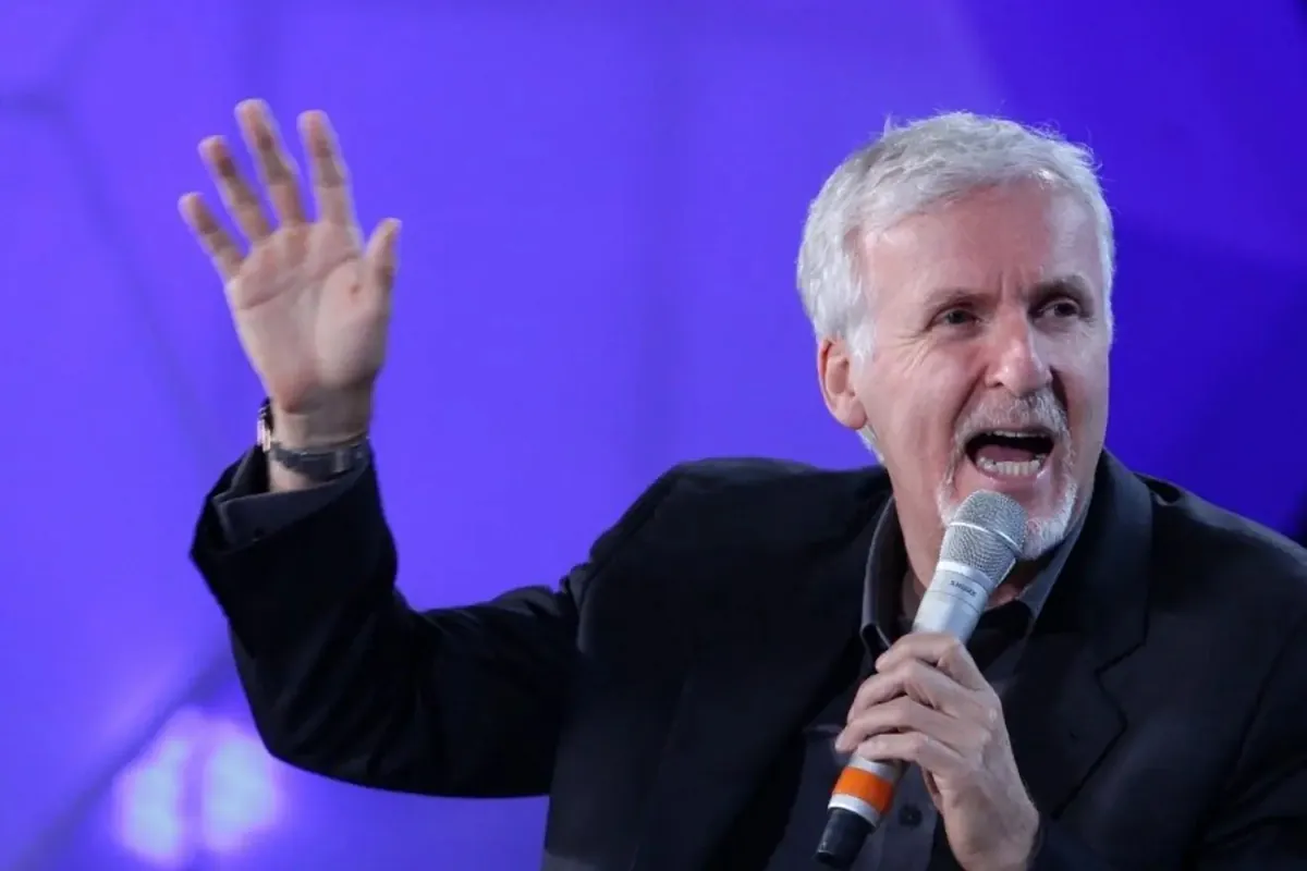 James Cameron reveals the movie he almost directed: "My favorite is a musical"