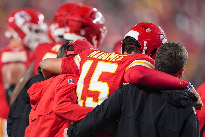 Randi Mahomes' subtle message following Patrick Mahomes' injury and  criticism of Andy Reid | Marca