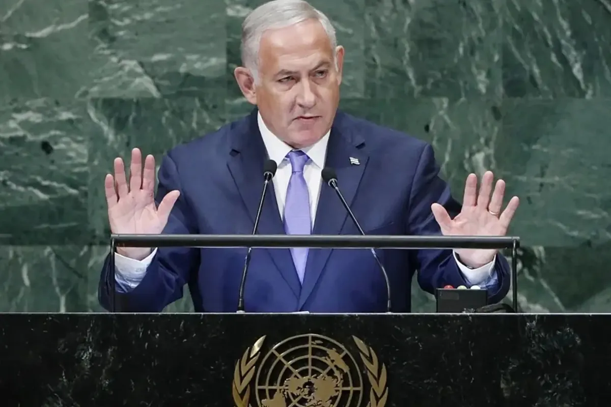 Benjamin Netanyahu demands that Israel's president pardon him of corruption charges