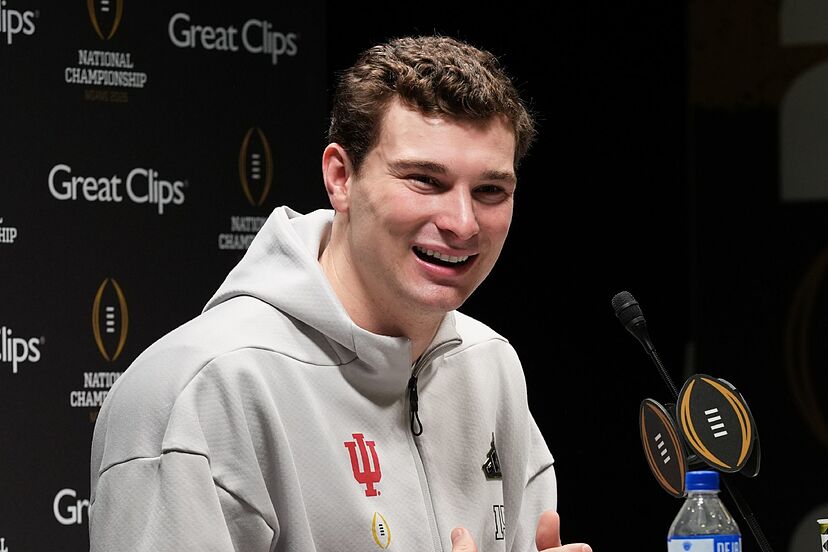 Fernando Mendoza took over the best club in Miami to party after National Championship win | Marca