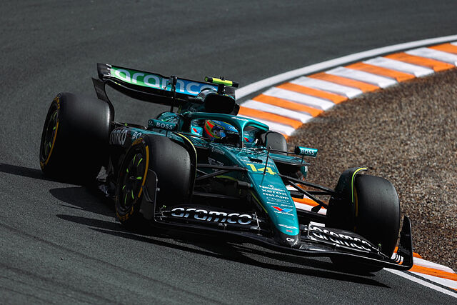 Alonso, en acci�n.