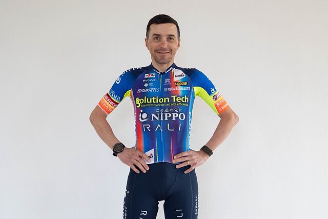 Domenico Pozzovivo con los colores del Solution Tech Nippo Rali
