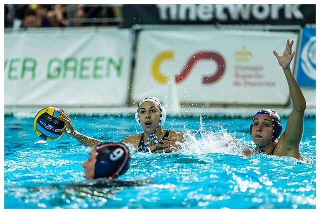 Irene Gonz�lez marcada por Anni Espar