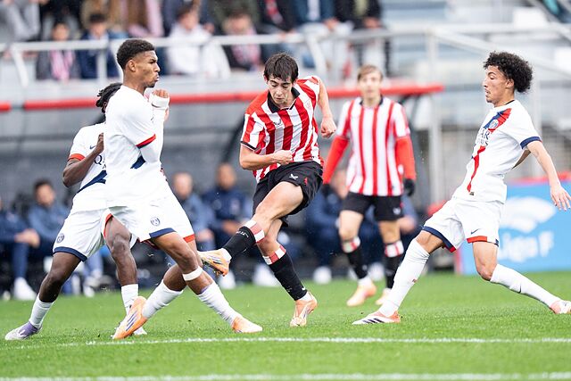 El Athletic consigue un empate peleado