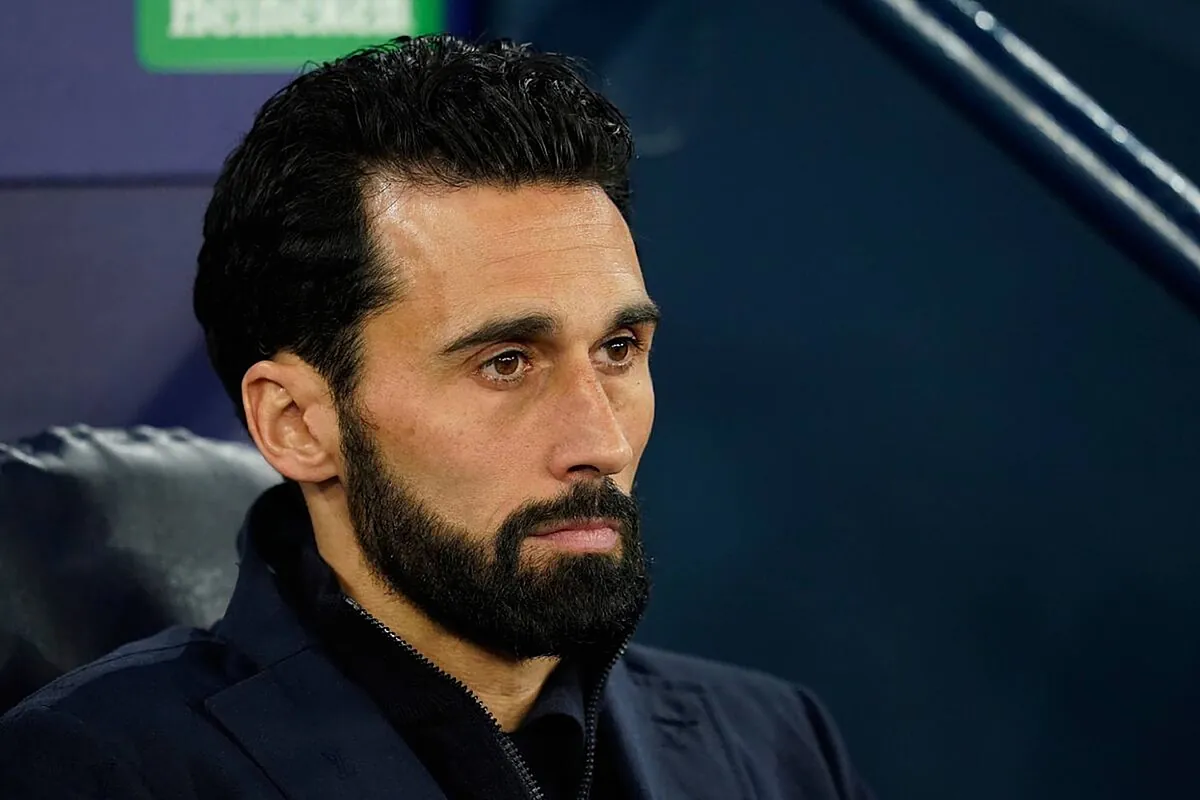 "Game over" for Arbeloa: Barcelona critics say the Real Madrid legend 'can't fool anyone anymore'