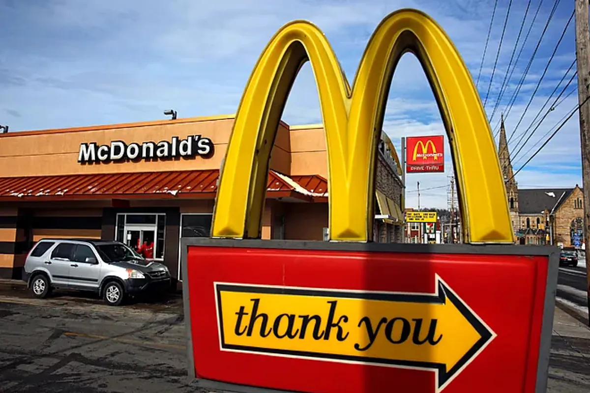 Man dies after being crushed while trying to pay from his car at a McDonald's