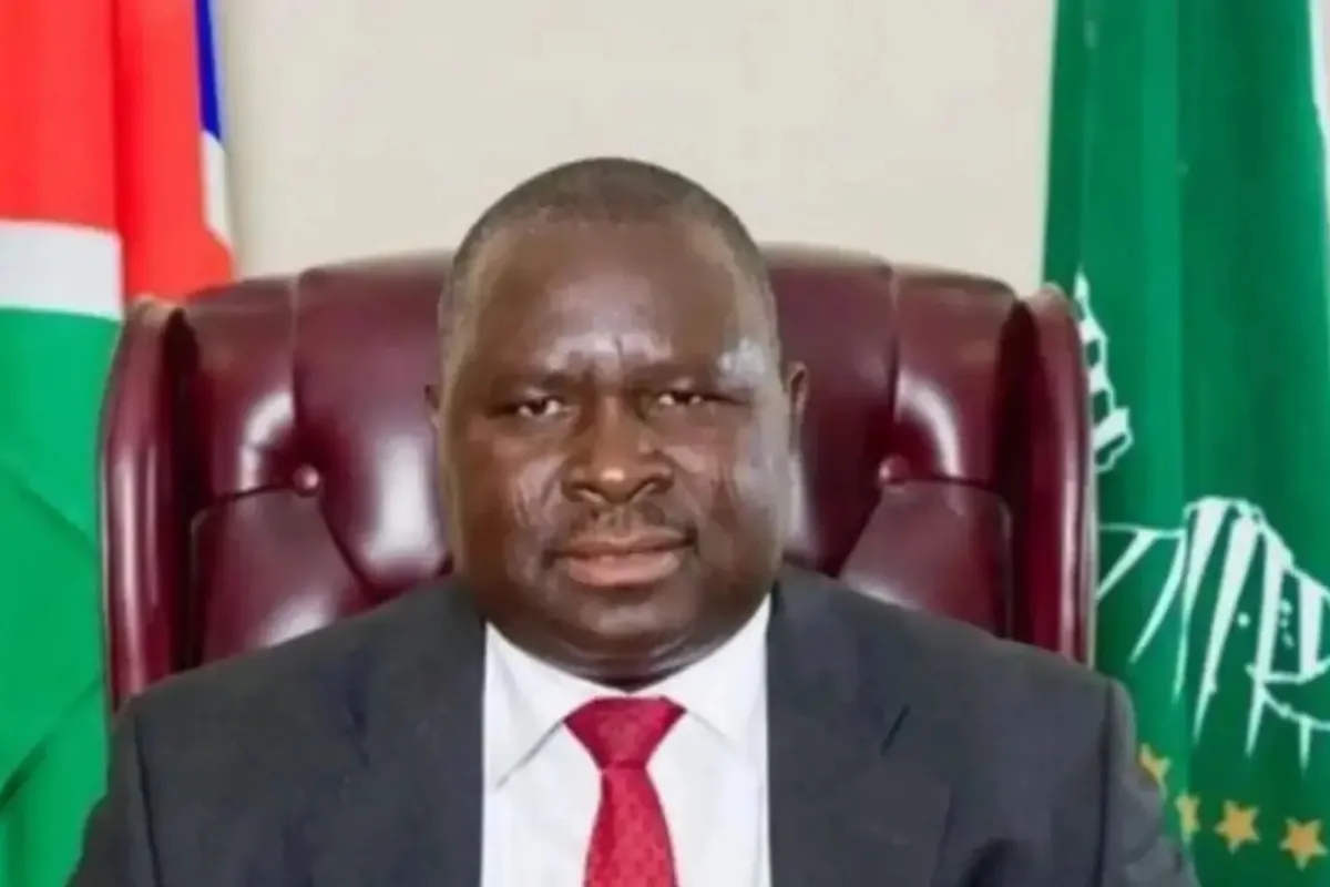 Adolf Hitler, Namibian politician, asks to stop being called by his surname: "My wife calls me Adolf"