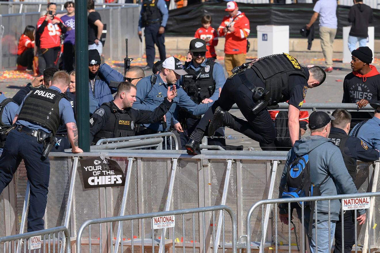 Chiefs parade shooting: new video of altercation leaves more questions...