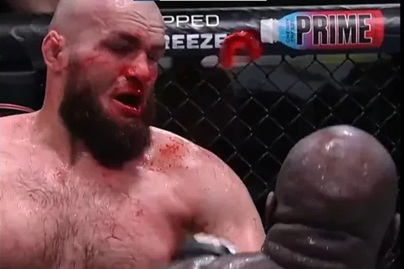 Rozenstruik defeats Gaziev via TKO in the UFC Vegas 87 main event