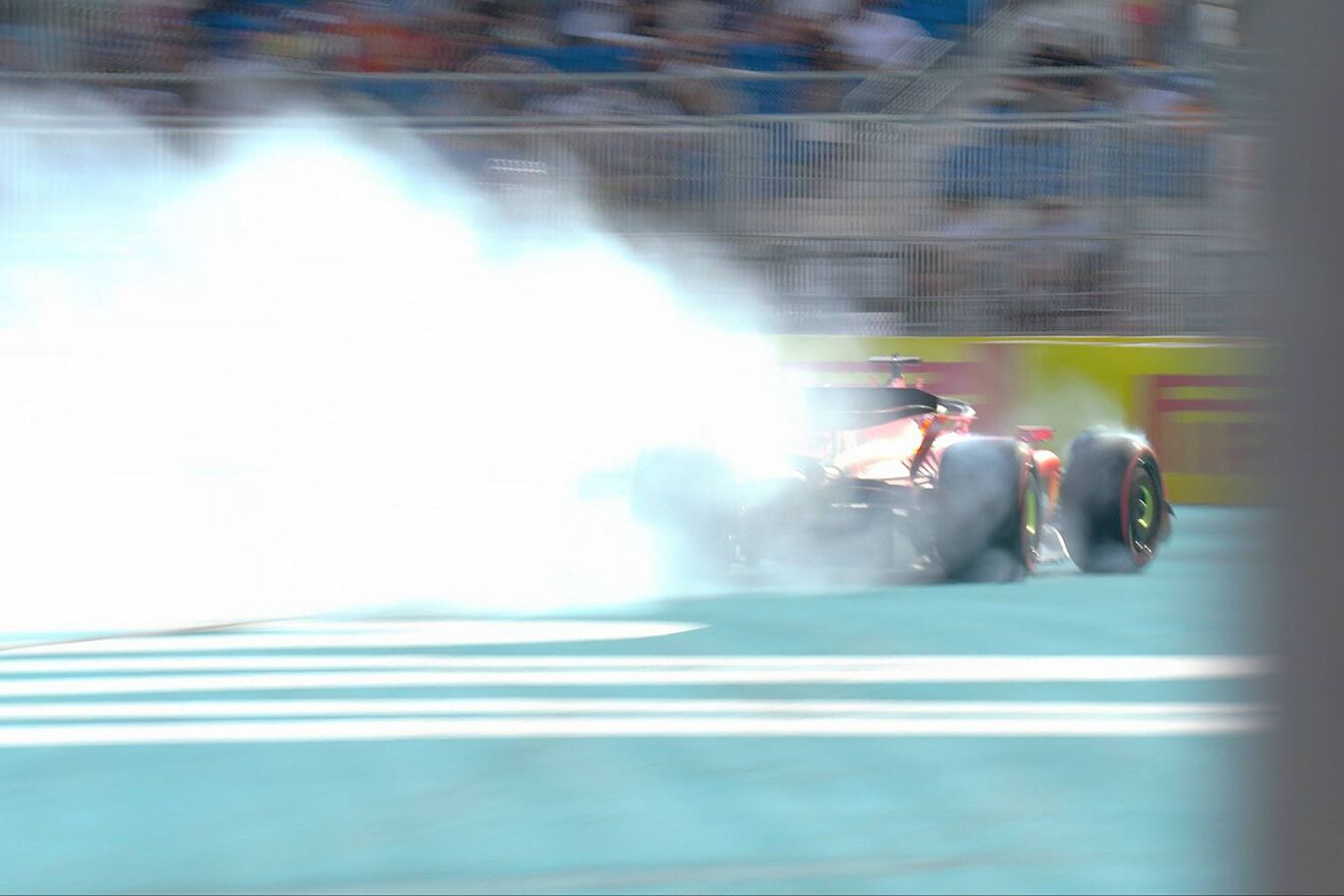 Miami GP qualifying: Perez in pole position after Leclerc crash