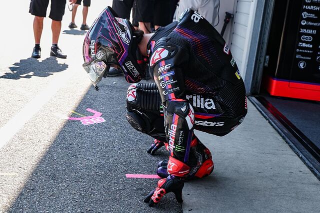Jorge Mart�n estira en Sachsenring.