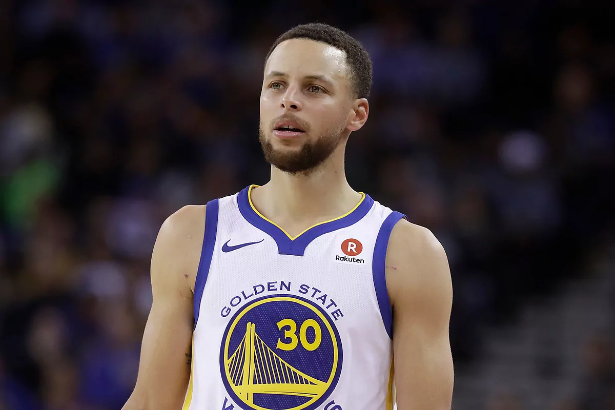 Stephen Curry leaves the Warriors in a delicate situation because his health is not improving