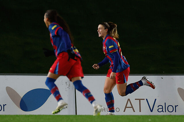Alexia Putellas celebra un gol ante el Real Madrid en el Alfredo Di St�fano.