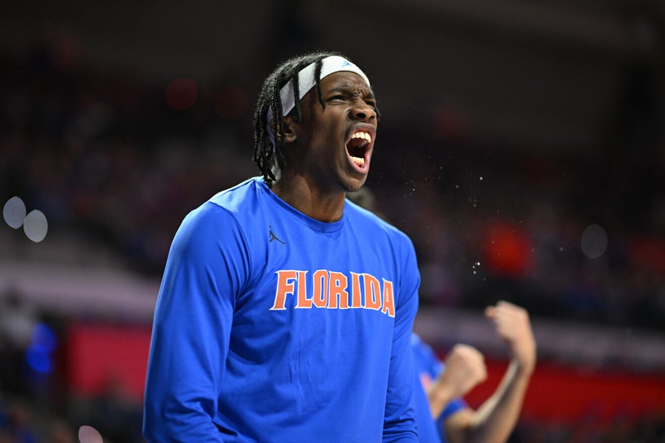 The Eagles are likely to retain A.J. Brown despite trade buzz.