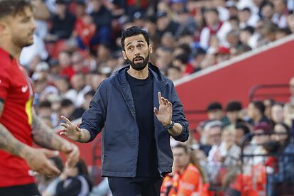 (min-width: 768px) 165px, 98px