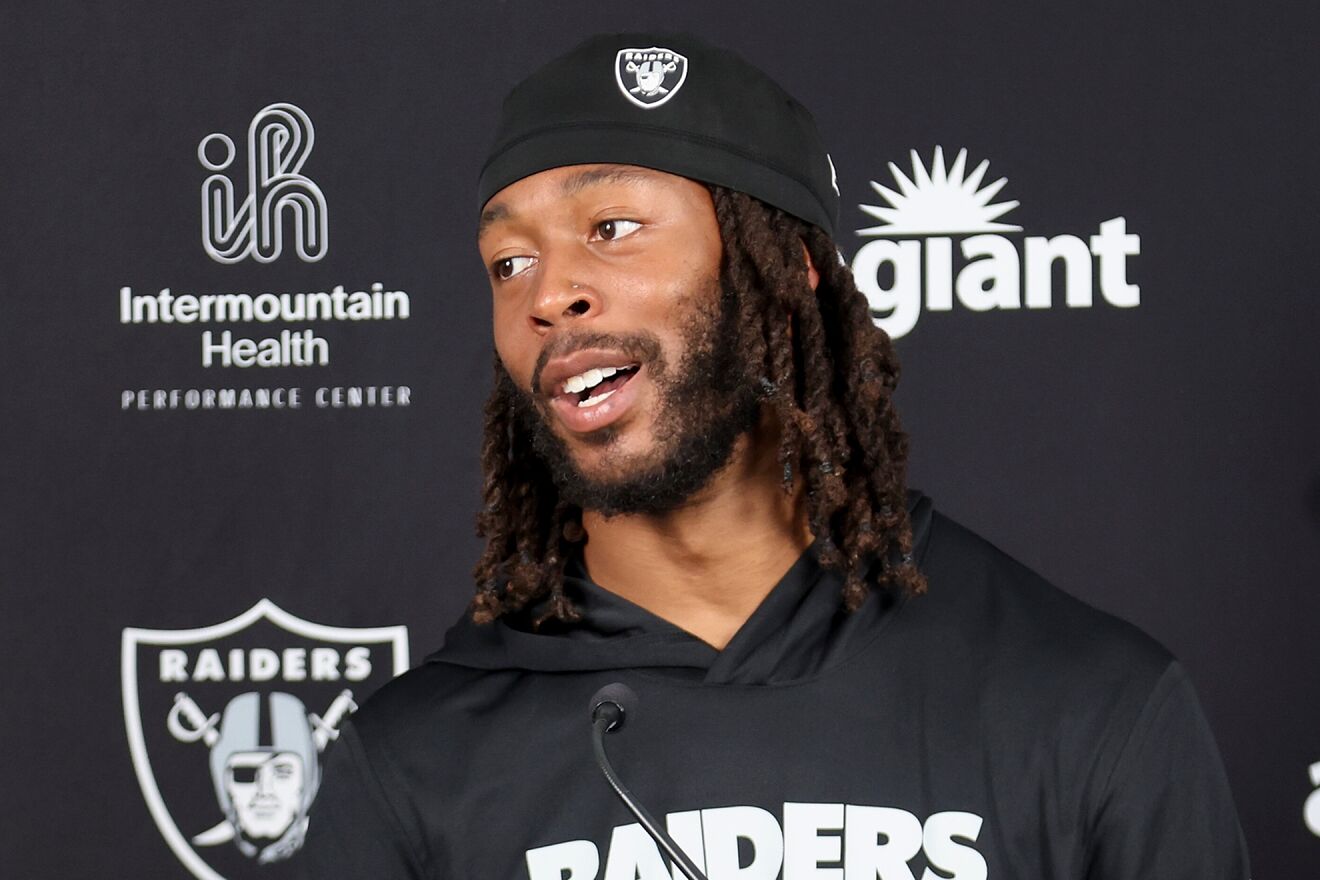 Amid Trade Request, Jakobi Meyers Reminds Raiders Why They Need Him