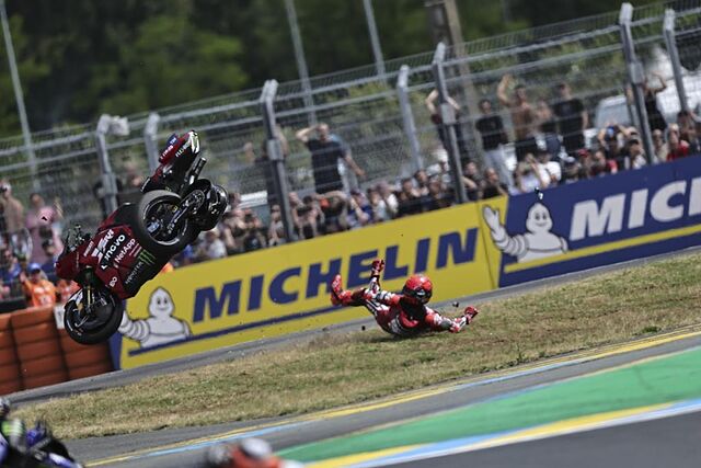 La ca�da de Marc M�rquez, hoy en Francia.
