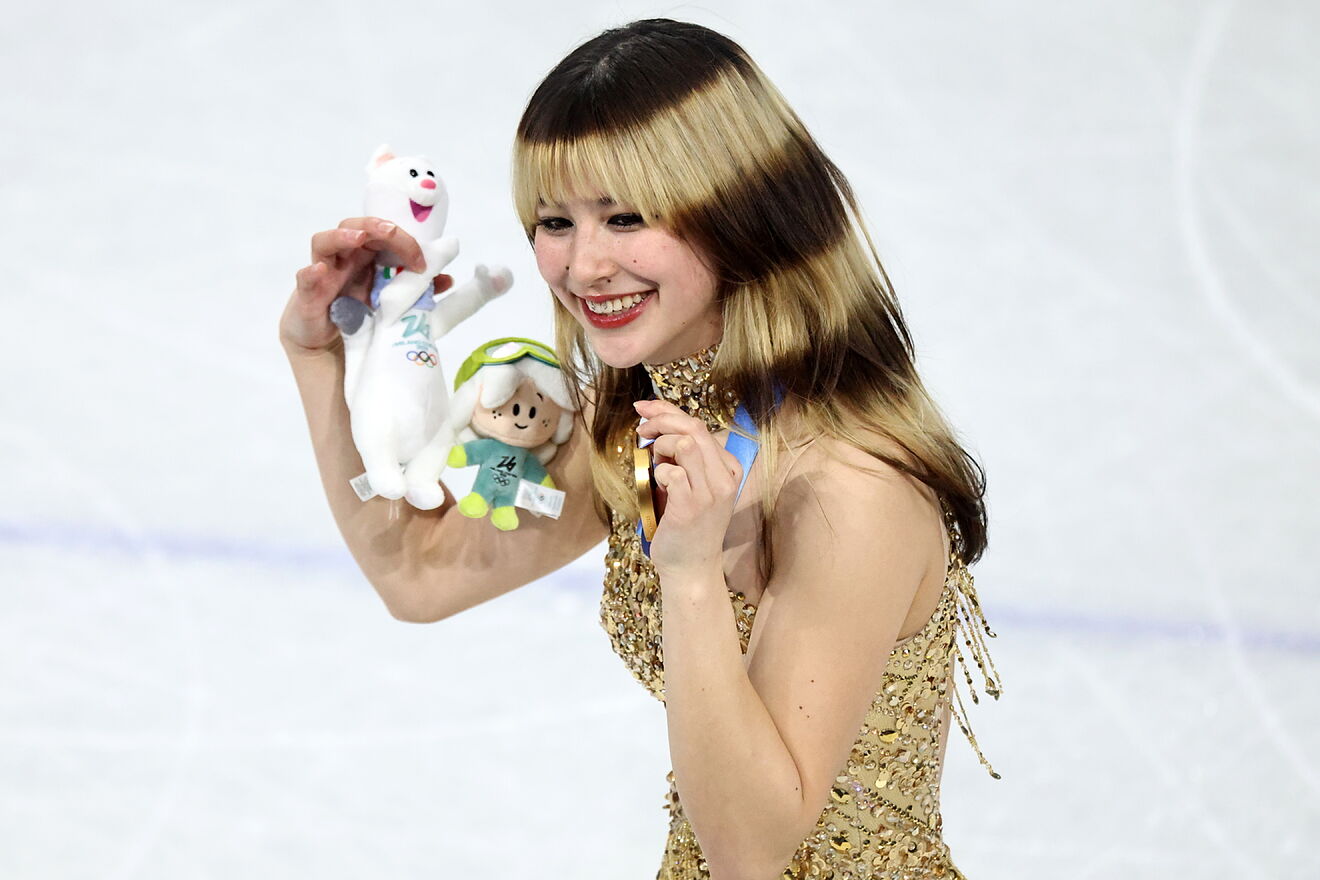 Alysa Liu Hair: The meaning behind the Olympic champion's eye-catching ...