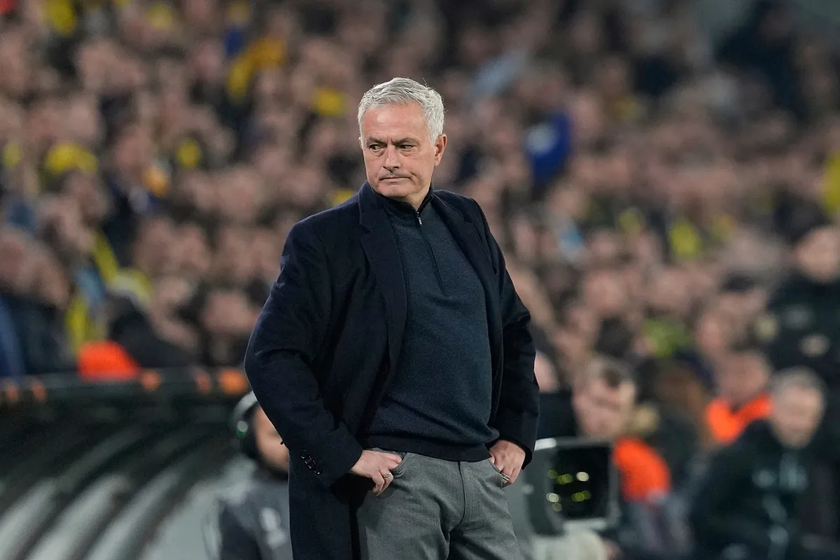 José Mourinho denies 'traitor' accusations after fiery Benfica vs Porto clash