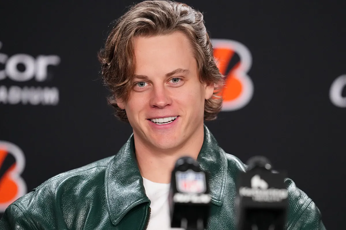 Burrow gets backup: Bengals sign veteran QB, add to depth at the position