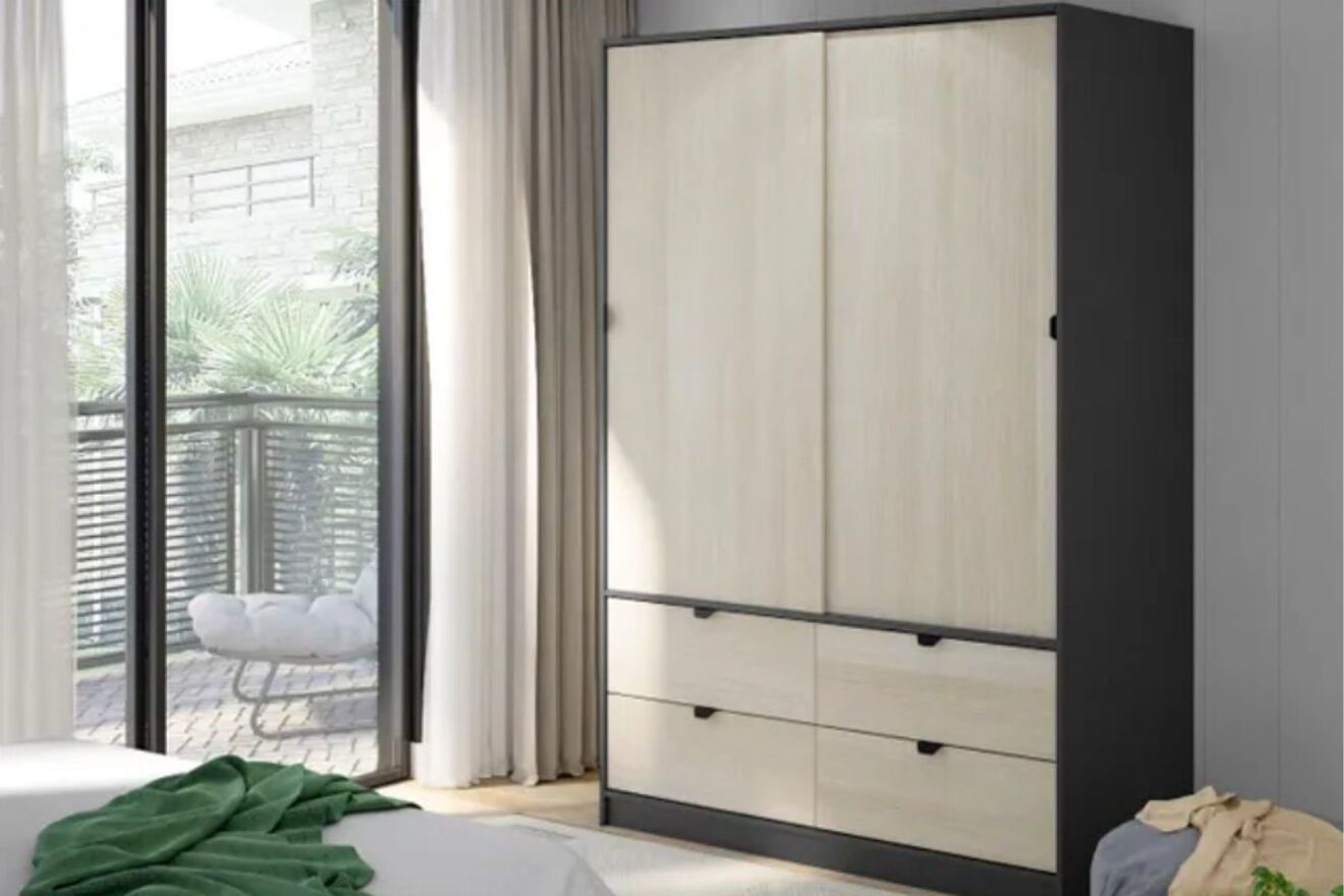 Armario Garona con puertas correderas: la solución para ganar espacio en el dormitorio.