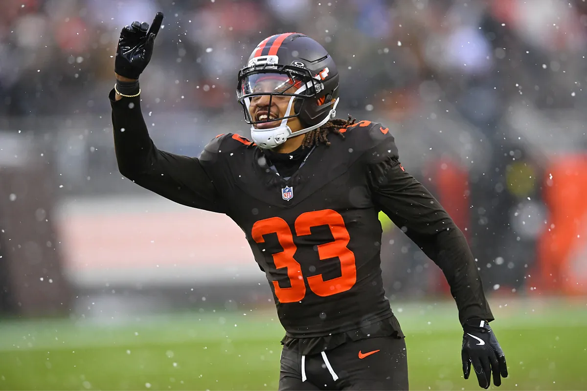 Ronnie Hickman health status: Shedeur Sanders' teammate attacked by a group of thugs at a hotel