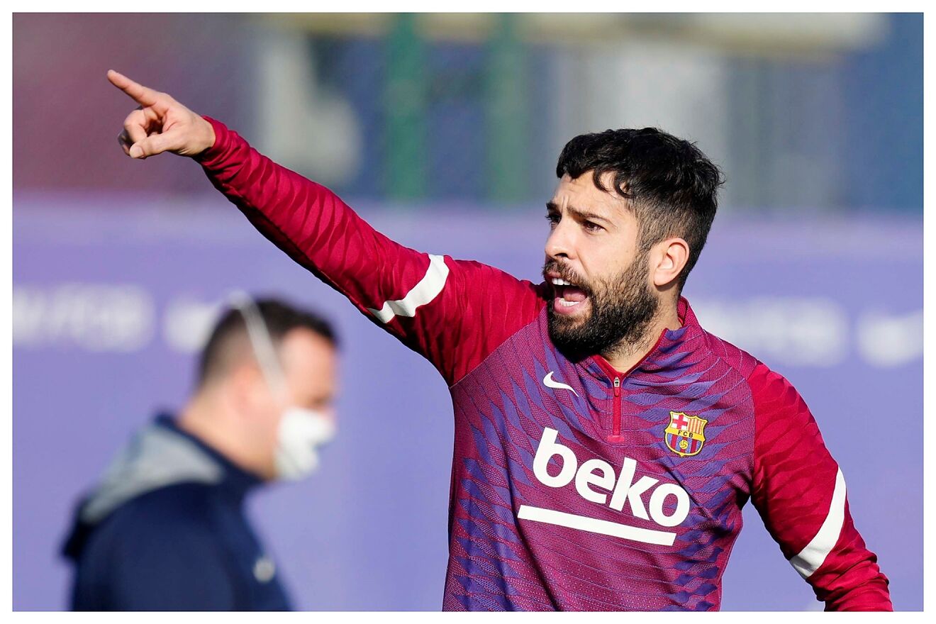 Jordi Alba, en un entrenamiento del Barcelona. / FCB
