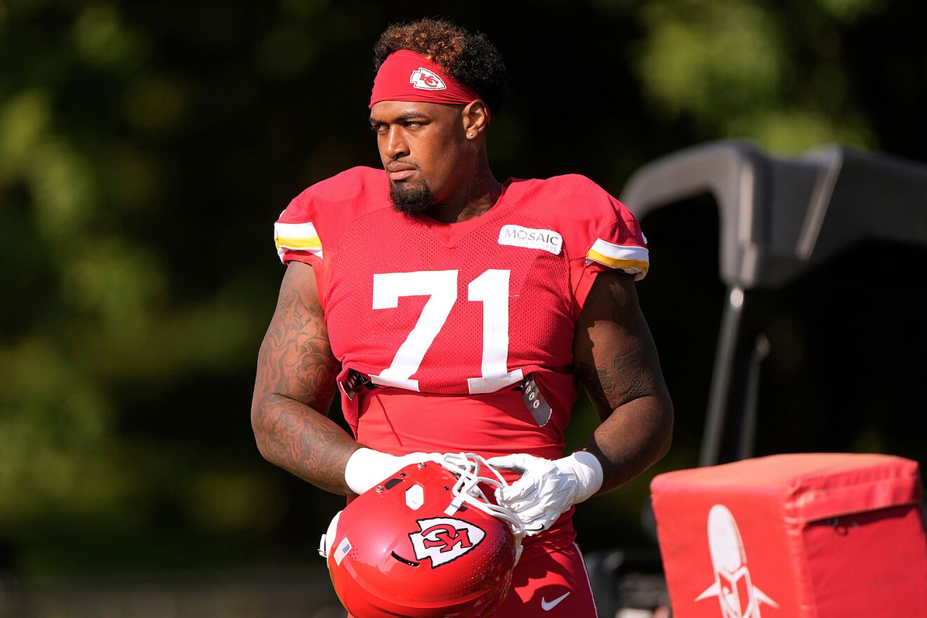 Kansas City Chiefs rookie offensive tackle Josh Simmons had an...