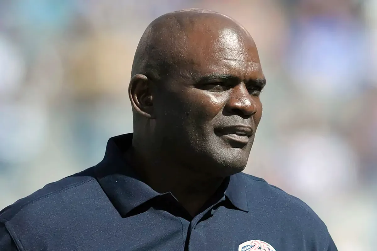 NFL legend Lawrence Taylor hospitalized after medical emergency in New Jersey