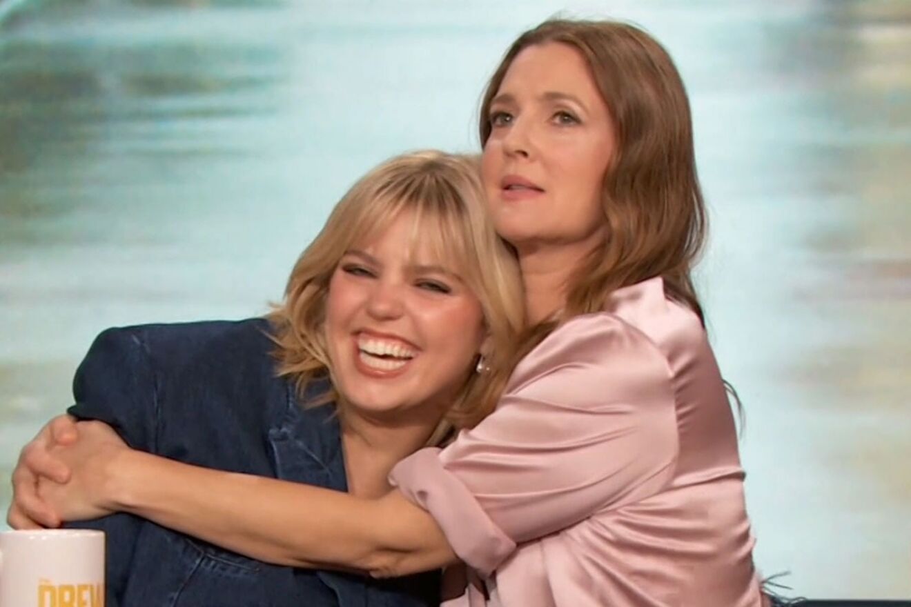Drew Barrymore names Rene� Rapp her 'Kevin Costner' after she protected her from a stalker during Q&A