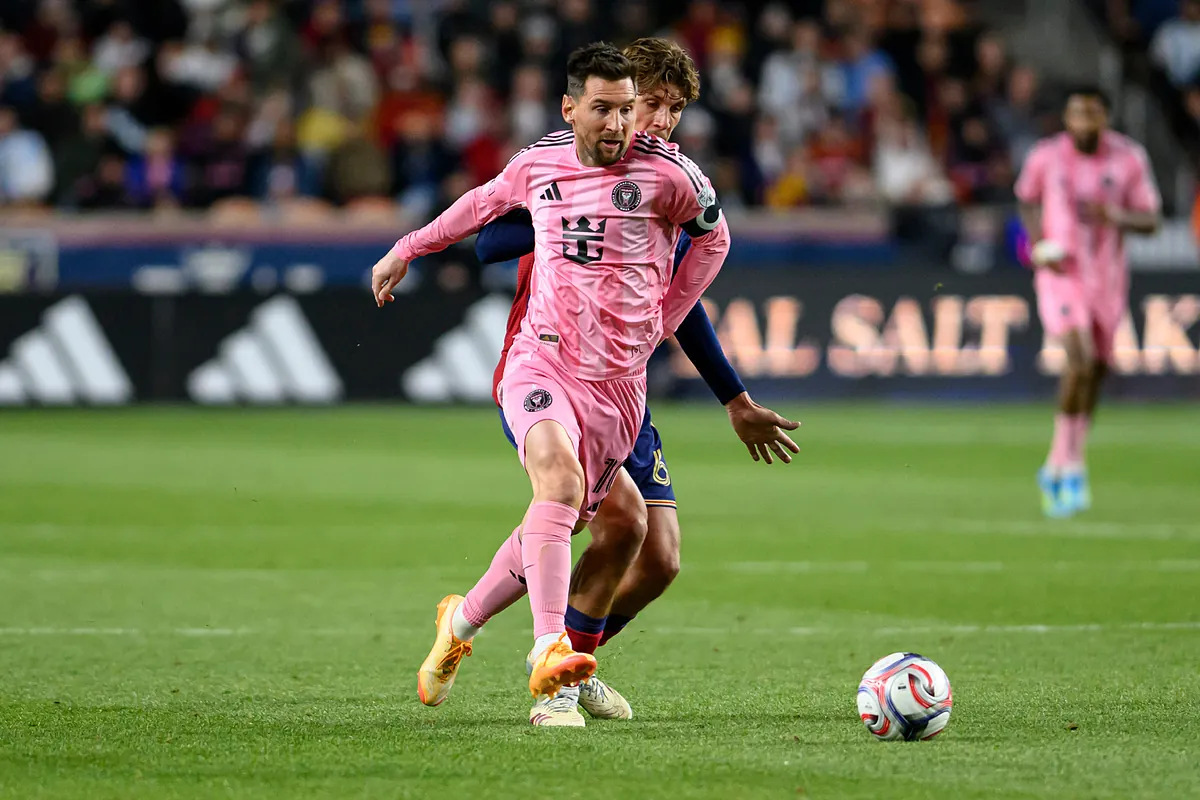 The GOAT strikes back: Messi celebrates back-to-back away wins after stunning goals from De Paul and Suarez