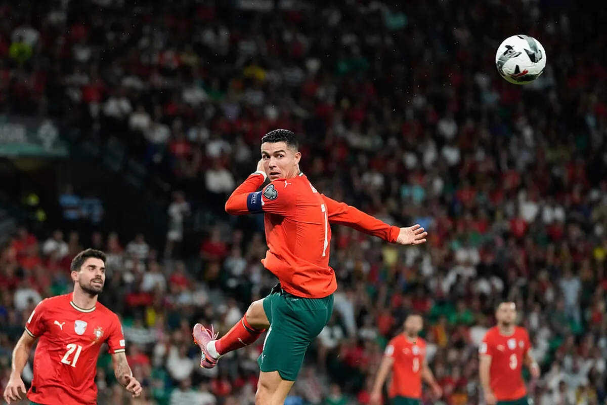 They reveal the difficulty of defending Cristiano Ronaldo: "Even at 40 years old, if you give him half a second you're lost"