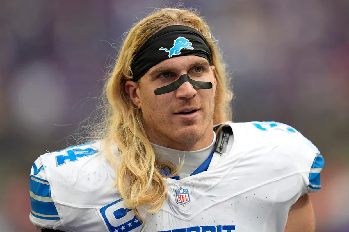 Detroit Lions' star LB Alex Anzalone calls out Cowboys fan for alleged racist remark