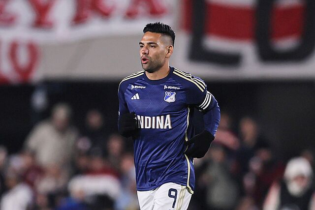 Radamel Falcao, en un partido con Millonarios.