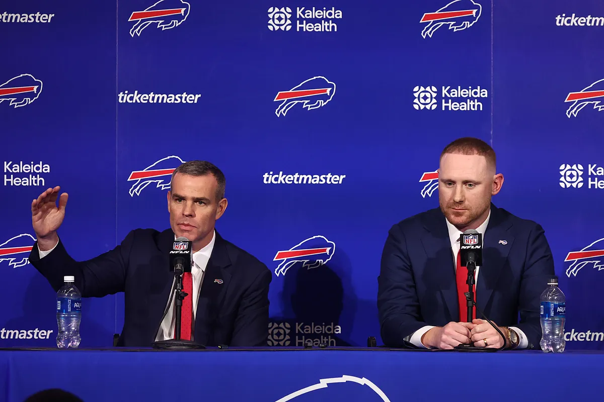 The Bills add a legendary Super Bowl coach to their staff, hoping to finally make it to the big game