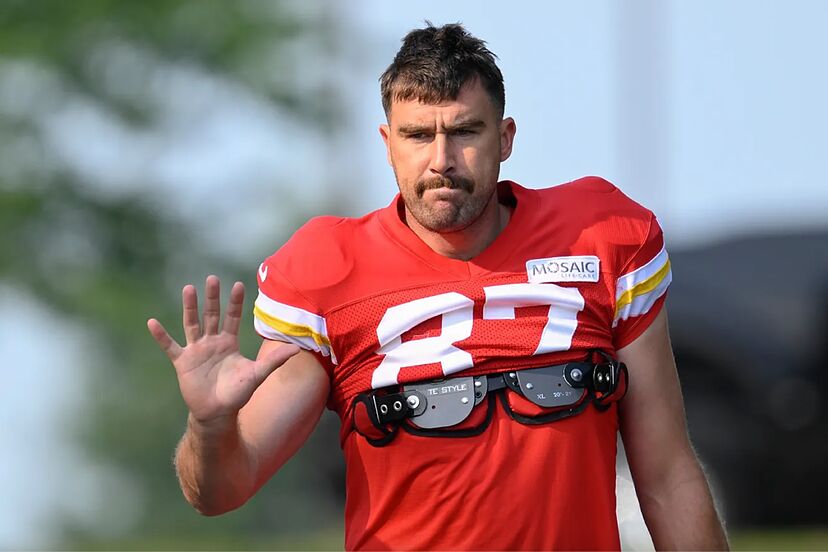 Is Travis Kelce on the decline of his career? 34 years of age is old for a tight  end | Marca